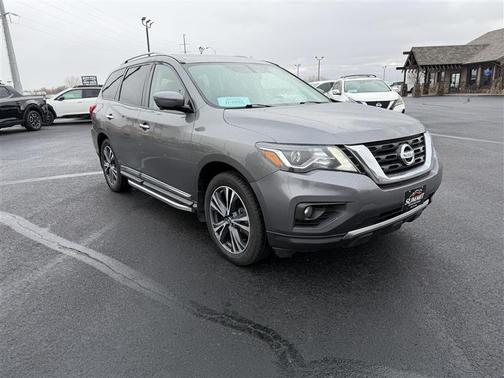 2018 Nissan Pathfinder Platinum