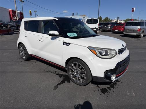 White 2019 Kia Soul !