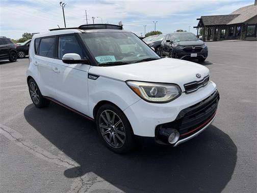 White 2019 Kia Soul !