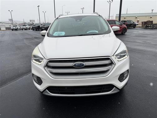 White Platinum Tri-Coat Metallic 2017 Ford Escape Titanium