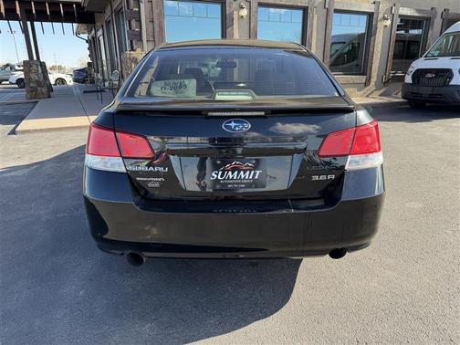 2010 Subaru Legacy 3.6R Limited