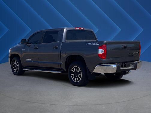 Magnetic Gray Metallic 2018 Toyota Tundra SR5