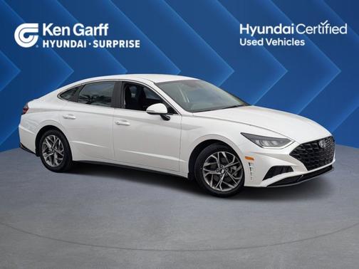 2022 Hyundai SONATA SEL
