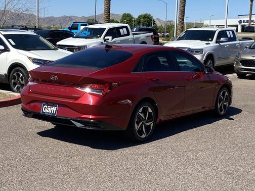 2023 Hyundai ELANTRA Limited