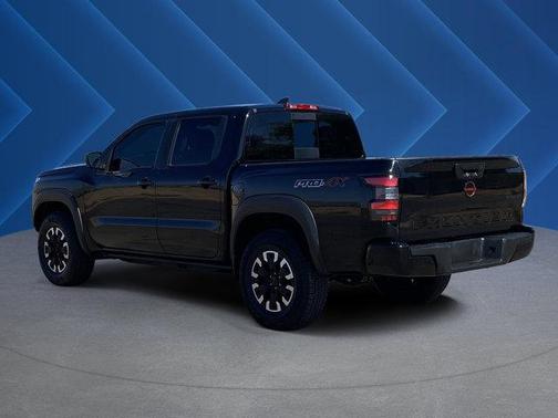 Super Black 2024 Nissan Frontier PRO-4X