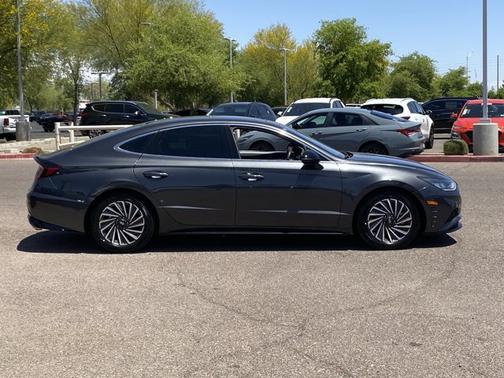 2022 Hyundai SONATA SEL Plus