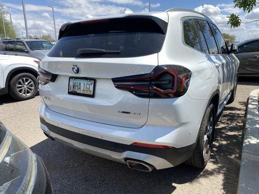 Mineral White Metallic 2024 BMW X3 sDrive30i