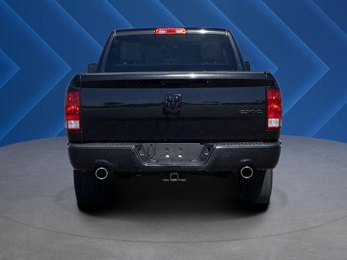 Brilliant Black Crystal Pearl 2019 RAM 1500 Express