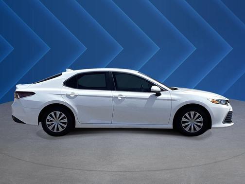 White 2022 Toyota Camry LE