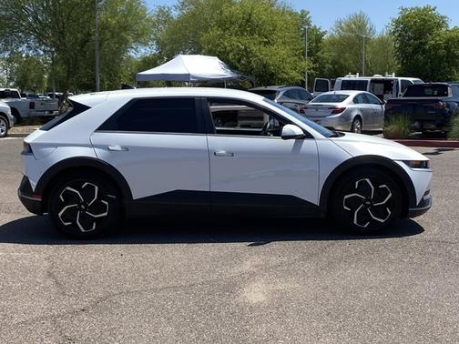 2022 Hyundai IONIQ 5 SE