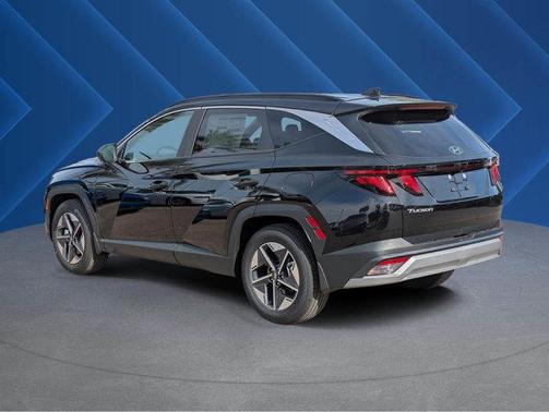 Phantom Black 2026 Hyundai TUCSON SEL