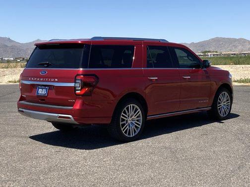 Rapid Red Metallic Tinted Clearcoat 2022 Ford Expedition Max Platinum
