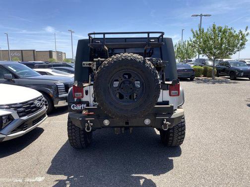Bright Silver Metallic 2010 Jeep Wrangler Unlimited Rubicon