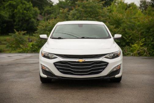 Summit White 2019 Chevrolet Malibu LT