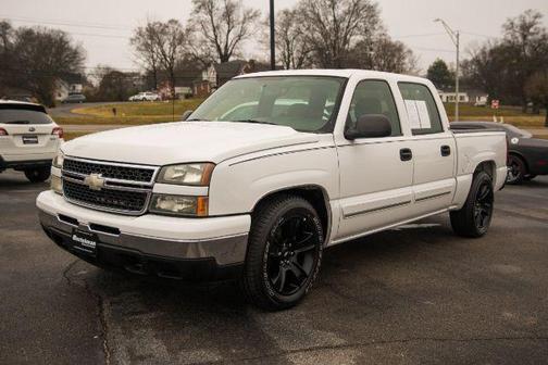 2006 Chevrolet Silverado 1500 LS Crew Cab