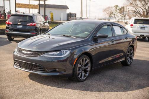 2016 Chrysler 200 S