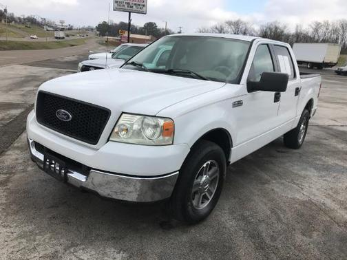 2005 Ford F-150 XLT Crew Cab
