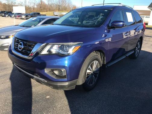 2017 Nissan Pathfinder S