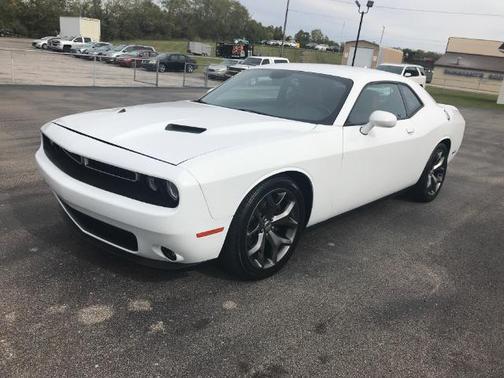 2015 Dodge Challenger SXT Plus