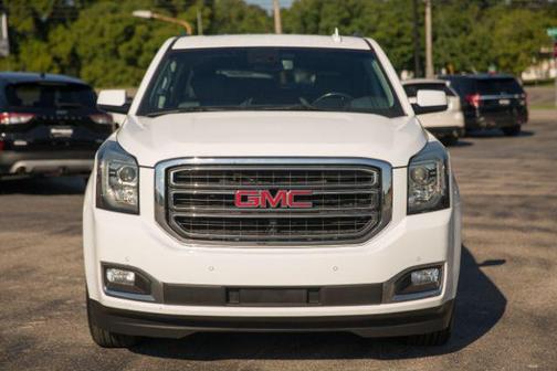 White Frost Tricoat 2019 GMC Yukon XL SLT