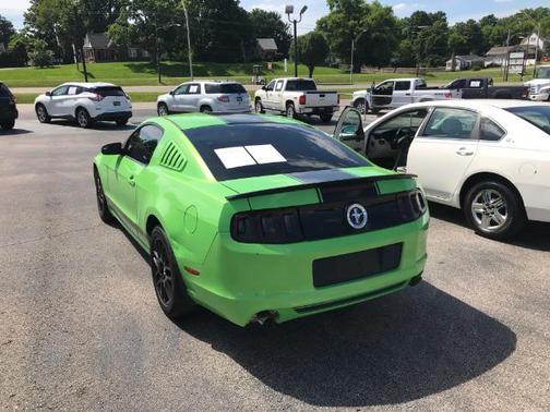 Gotta Have It Green Metallic Tri-Coat 2014 Ford Mustang V6