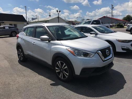 Gun Metallic 2020 Nissan Kicks SV
