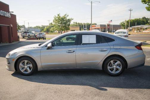 Shimmering Silver Pearl 2020 Hyundai SONATA SE