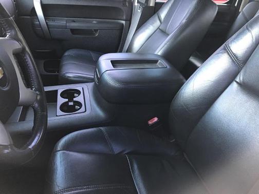 Summit White 2011 Chevrolet Silverado 1500 LT