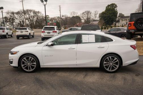 2021 Chevrolet Malibu FWD LT