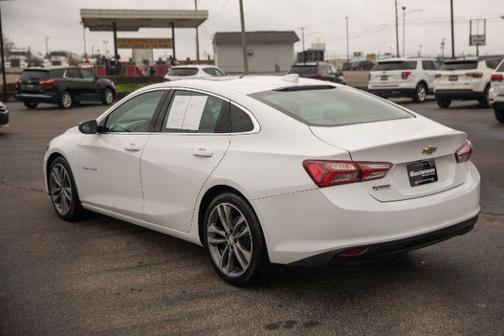 2021 Chevrolet Malibu FWD LT