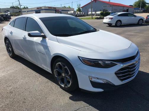 Summit White 2021 Chevrolet Malibu FWD LT
