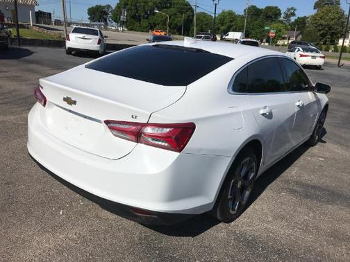 Summit White 2021 Chevrolet Malibu FWD LT