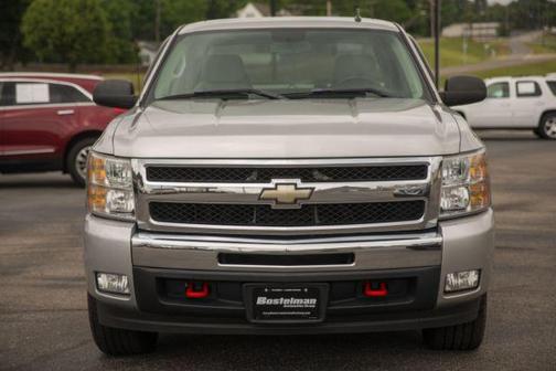 Sheer Silver Metallic 2010 Chevrolet Silverado 1500 LT