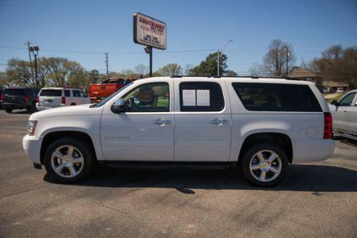 2013 Chevrolet Suburban 1500 LS