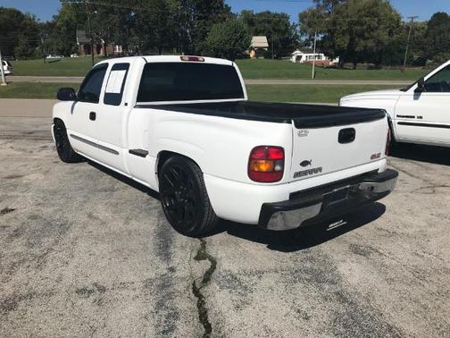 2004 GMC Sierra 1500 SLE Extended Cab