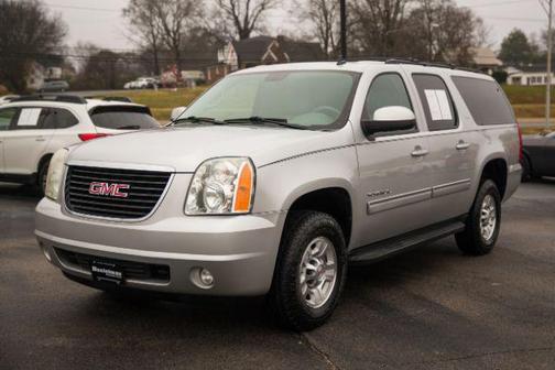 2011 GMC Yukon XL 2500 SLT