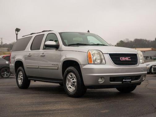 2011 GMC Yukon XL 2500 SLT