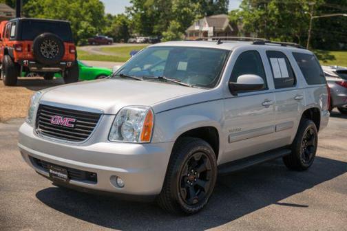 Quicksilver Metallic 2014 GMC Yukon SLT