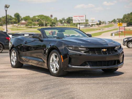 Black Convertible Top 2019 Chevrolet Camaro 1LT