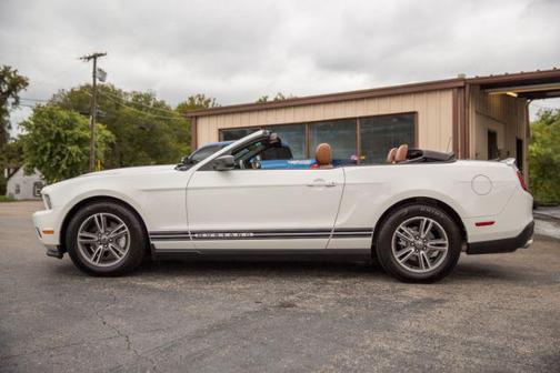 2012 Ford Mustang V6 Premium