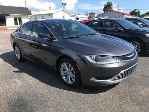 2015 Chrysler 200 Limited