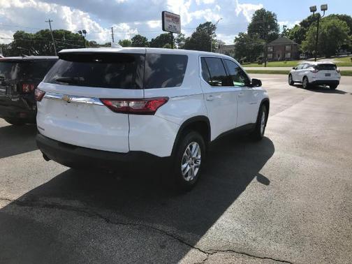 Summit White 2020 Chevrolet Traverse LS
