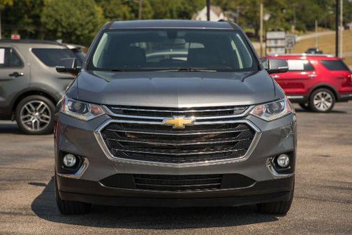 Stone Gray Metallic 2020 Chevrolet Traverse LT Cloth