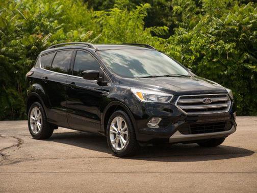 Shadow Black 2018 Ford Escape SE