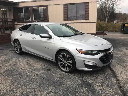 2022 Chevrolet Malibu FWD LT
