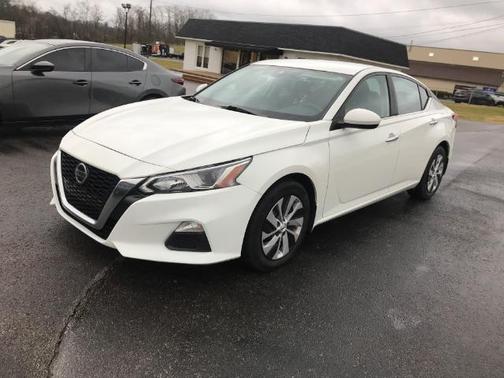 2022 Nissan Altima S FWD