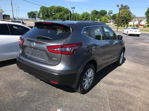 Gun Metallic 2020 Nissan Rogue Sport SV