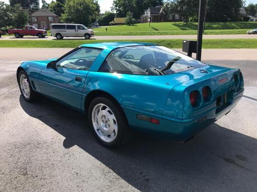 1995 Chevrolet Corvette Base