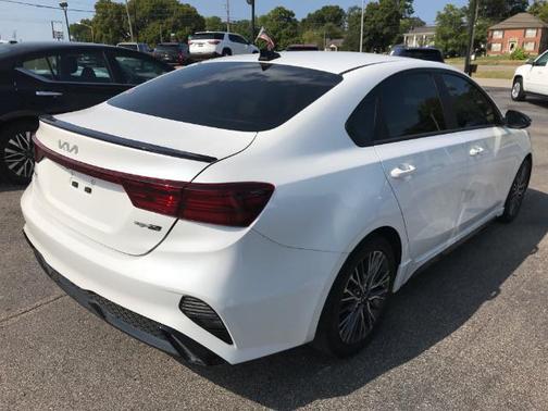 Snow White Pearl 2023 Kia Forte GT-Line