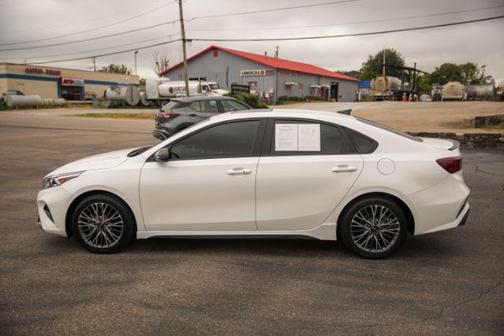 Snow White Pearl 2023 Kia Forte GT-Line